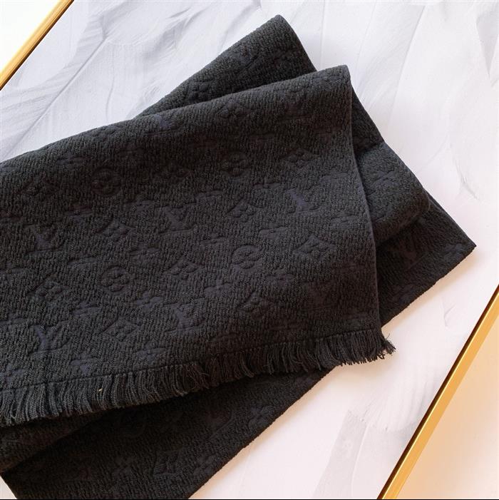 2026116111057863 100